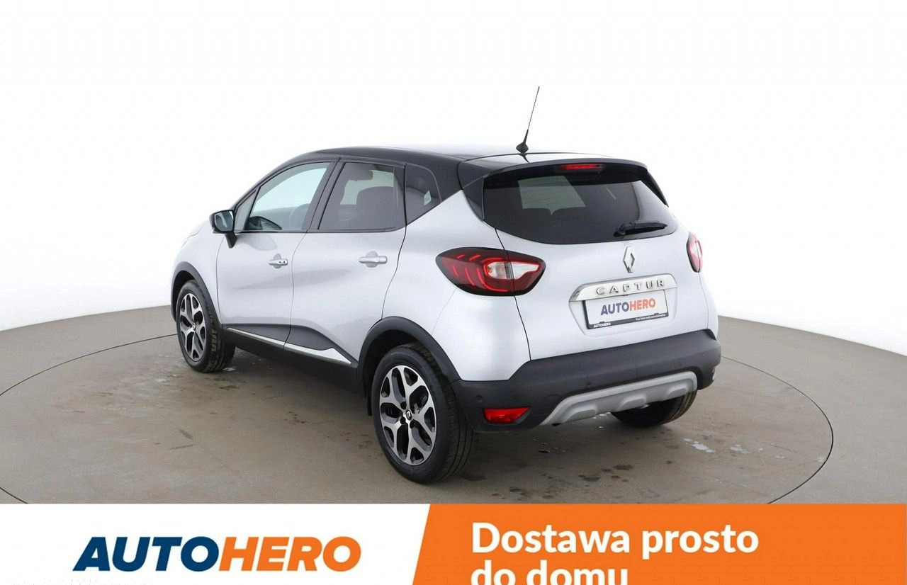 Renault Captur cena 54200 przebieg: 67686, rok produkcji 2019 z Niemcza małe 301
